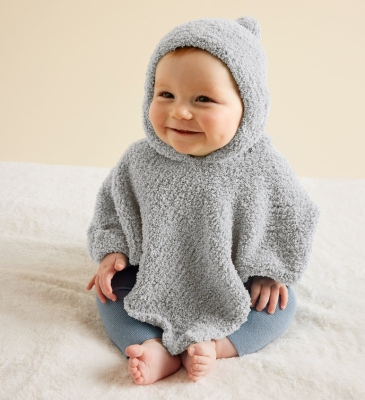 Detské pončo s kapucňou z mäkkej priadze Phil DOUCE, farba Givre.