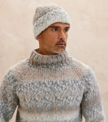 Pánsky pulóver a čiapka z priadze Phil Easy, farba Brume. Návody nájdete v časopise Phildar 264 - Muži.