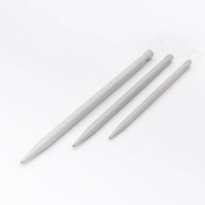 ihly na vlnu s mäkkým, širokým uškom.