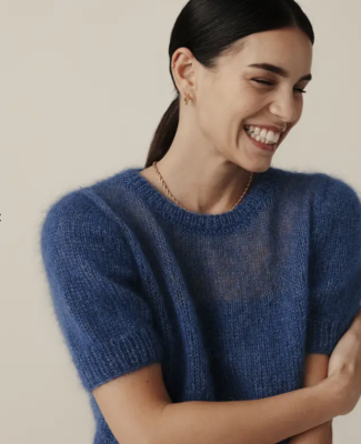 Elegantný dámsky pulóver s krátkym rukávom z luxusnej priadze Phil Mohair Soie, farba Saphir - modrá.