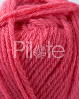 mäkká, jemná priadza na pletenie a háčkovanie Phil Partner 3.5, farba Grenadine