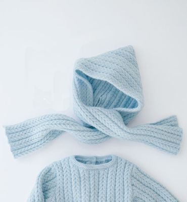 Šál s kapucňou pre bábätká upleťte z detskej priadze Phil PARTNER BABY.