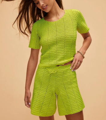 Háčkované šortky z bavlnenej priadze Pingo COCO, farba Prairie - zelená.