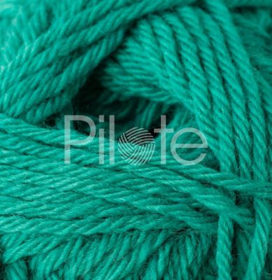 mäkká, jemná priadza na pletenie a háčkovanie Phil Partner 3.5, farba Emeraude - zelená