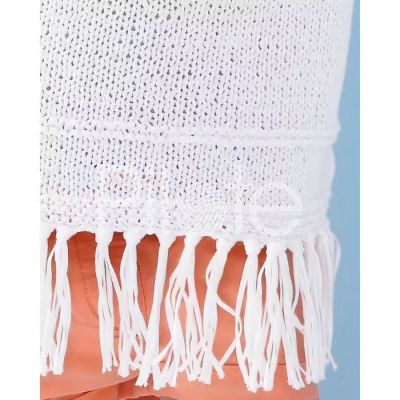 Dievčenský letný pulóvrik so strapcami upletený zo stužkovej bavlnenej priadze Phil Petillant.