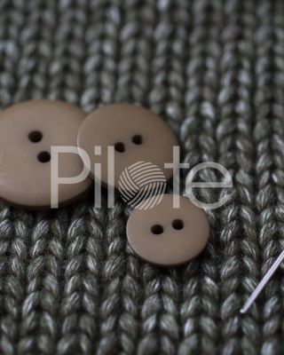 Gombík 25 mm Phildar Army