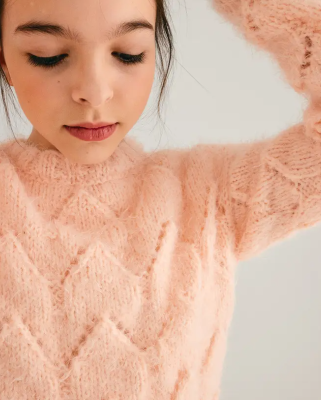 Dievčenský pulóver s ažúrovým vzorom z priadze Phil BEAUGENCY, farba Poudre.