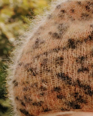 Návleky na ruky, čiapka a šál