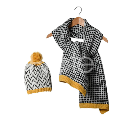 Pánsky šál a čiapka so žakárovým vzorom z priadze Pingo FIRST.