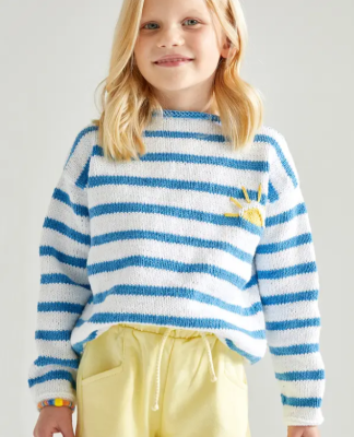 Námornícky pulóver s lodičkovým výstrihom pre dievčatá - farby Craie a Ocean. Časopis Phildar 225.