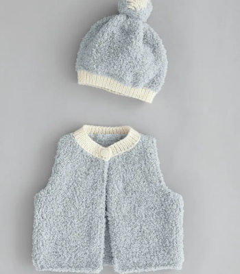 Detský set - čiapka s vestičkou.