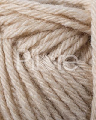 mäkká, jemná priadza na pletenie a háčkovanie Phil Partner 3.5, farba Biche - béžová