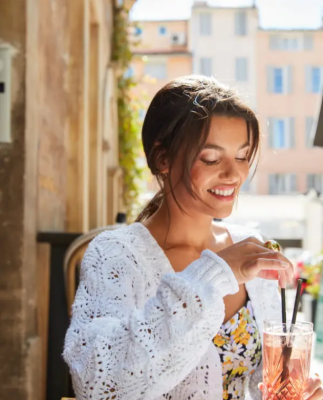 Dámsky sveter s ažúrovým vzorom z jemnej bavlnenej priadze Phil LOVE COTTON, farba Blanc.