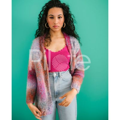 Dámsky sveter upletený z vlna Pingo Fidji. Použité sú farby Denim a Aurore.