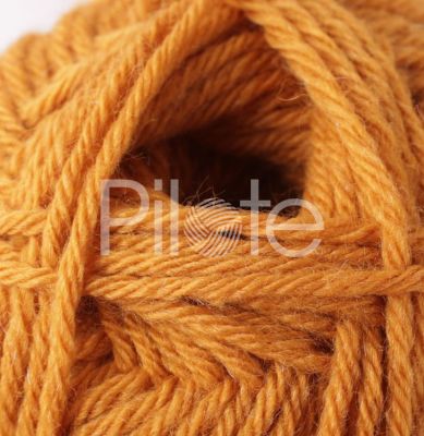mäkká, jemná priadza na pletenie a háčkovanie Phil Partner 3.5, farba Cognac - hnedá