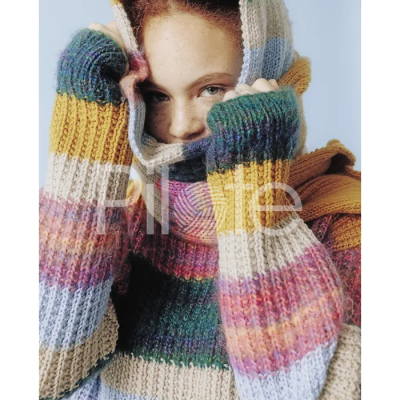 Dámsky pulóver s rebrovým vzorom.