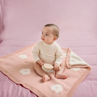 Pletené body z jemnej detskej priadze Phil SUPER BABY, farba Craie - maslová.