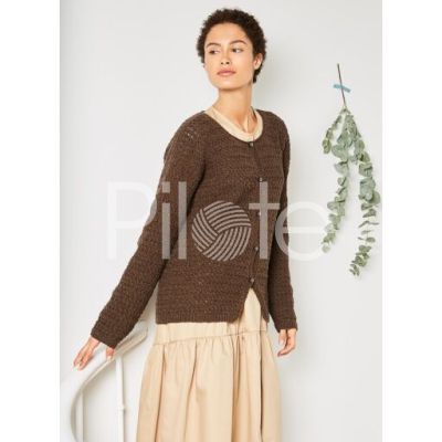 Klasický pletený sveter ma rovný strih a dlhé rukávy, takže ho využijete vo všetkých ročných obdobiach. Ecoton farba Marron. Časopis Bergere de France 42.