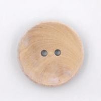 Gombík drevený bielený 12 mm